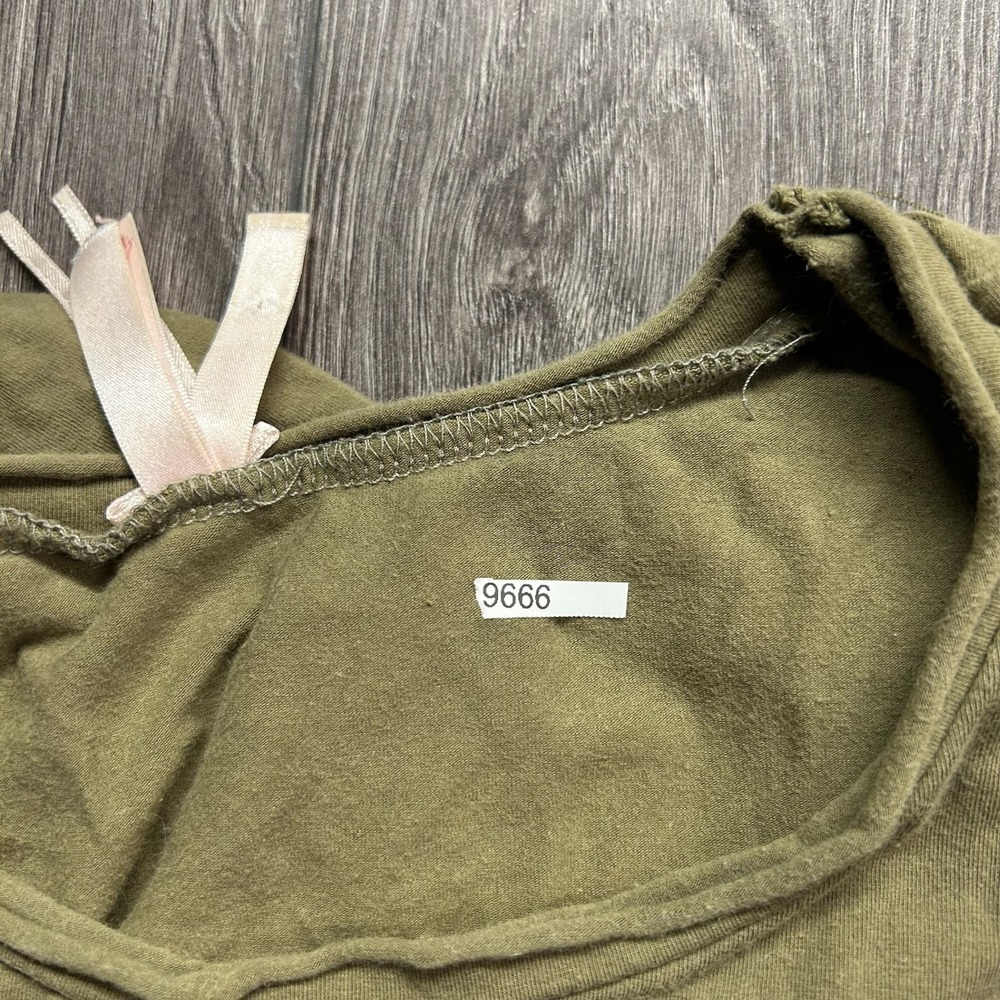 Urban Behavior Y2K XS Olive Green Baby Tee I'm From 213 Silver Foil Gothic Top - Picture 8 of 8